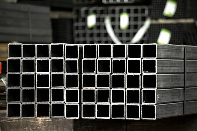 南浔Q355B<font style='color:red'>无缝方管</font>促销价格